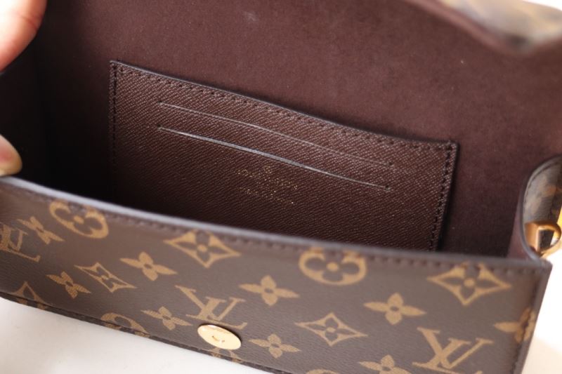 Louis Vuitton Purse